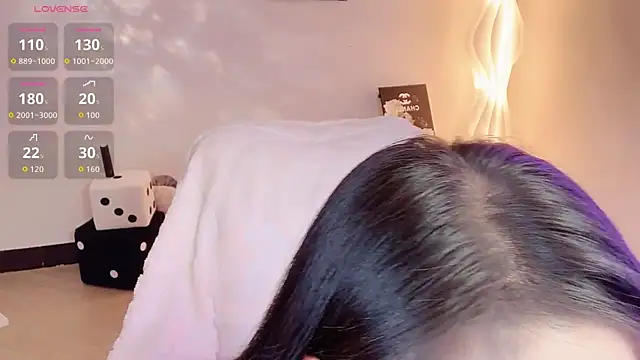 Snapshot of BoxedGyre- chatting on October 11, 2025, 2:07 pm BoxedGyre- online show from October 11, 2025, 2:07 pm