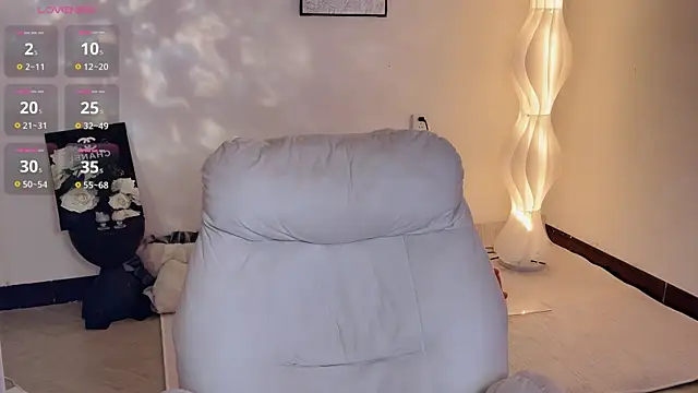 Snapshot of BoxedGyre- chatting on September 30, 2025, 2:12 pm BoxedGyre- online show from September 30, 2025, 2:12 pm