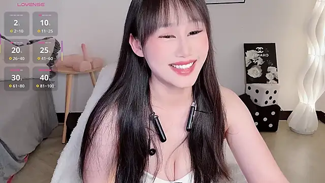 Snapshot of BoxedGyre- chatting on March 19, 2026, 2:17 pm BoxedGyre- online show from March 19, 2026, 2:17 pm