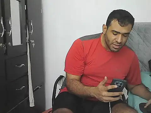 morenocabro10 online show from February 16, 2026, 7:23 pm