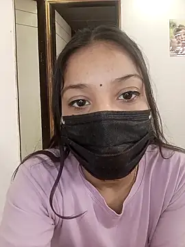 Cute Rakhi8 online show from November 12, 2025, 4:49 am