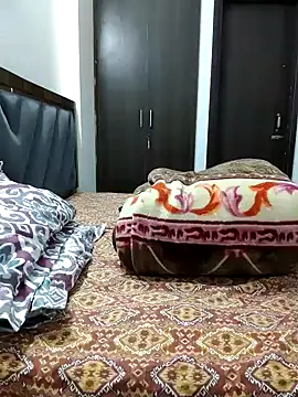 sweetpj online show from September 26, 2025, 2:02 pm