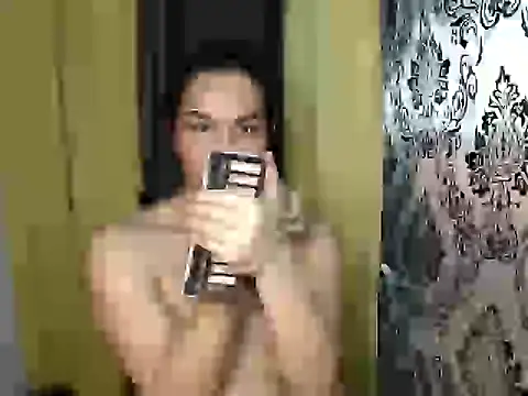 Snapshot of lovelyallena07 chatting on November 20, 2025, 2:45 am lovelyallena07 online show from November 20, 2025, 2:45 am