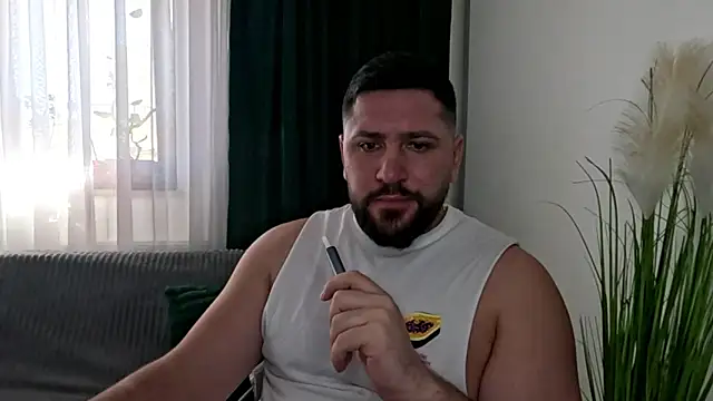 Gold Alpha Boy online show from March 11, 2026, 12:32 pm