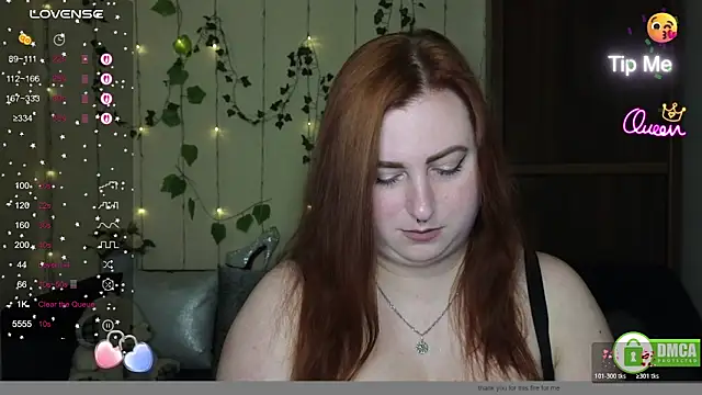 Snapshot of Alicia_love00 chatting on May 4, 2026, 11:24 am Alicia love00 online show from May 4, 2026, 11:24 am