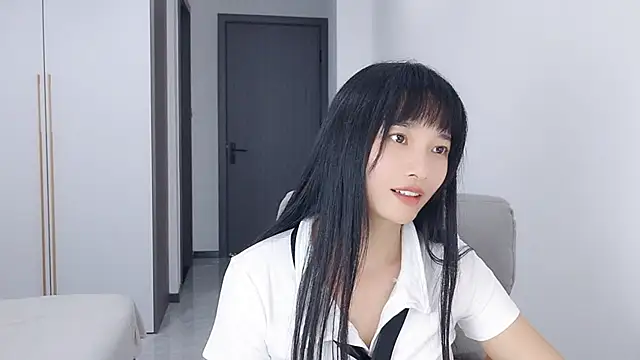 Lisa-3333 online show from September 22, 2025, 3:07 pm