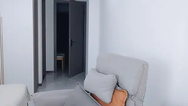 Lisa-3333 online show from October 16, 2025, 1:30 pm