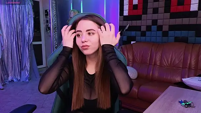 Snapshot of IvoryWood_ chatting on November 29, 2025, 11:54 am IvoryWood online show from November 29, 2025, 11:54 am