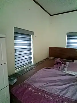 Jun-Mzzz online show from September 23, 2025, 7:59 am