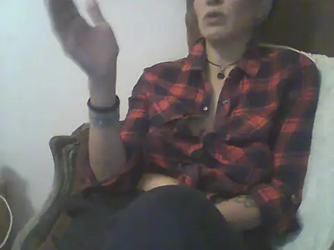 Snapshot of Bebita-zmp chatting on June 8, 2026, 11:27 pm Bebita-zmp online show from June 8, 2026, 11:27 pm
