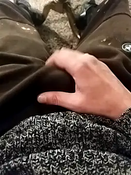 idhem   31 online show from March 10, 2026, 7:29 pm