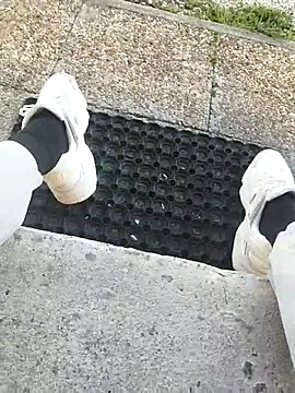 idhem   31 online show from March 2, 2026, 3:19 pm