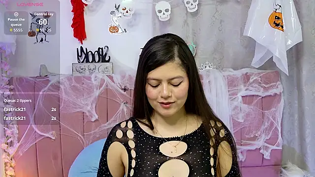 sukilove18 online show from October 25, 2025, 10:10 pm