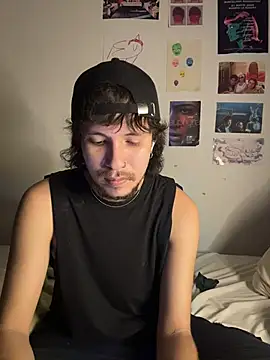 Snapshot of Luxx_14 chatting on January 10, 2026, 9:37 am Luxx 14 online show from January 10, 2026, 9:37 am