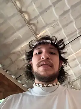 Snapshot of Luxx_14 chatting on September 26, 2025, 4:47 pm Luxx 14 online show from September 26, 2025, 4:47 pm