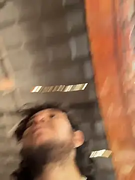 Snapshot of Luxx_14 chatting on September 19, 2025, 6:23 pm Luxx 14 online show from September 19, 2025, 6:23 pm