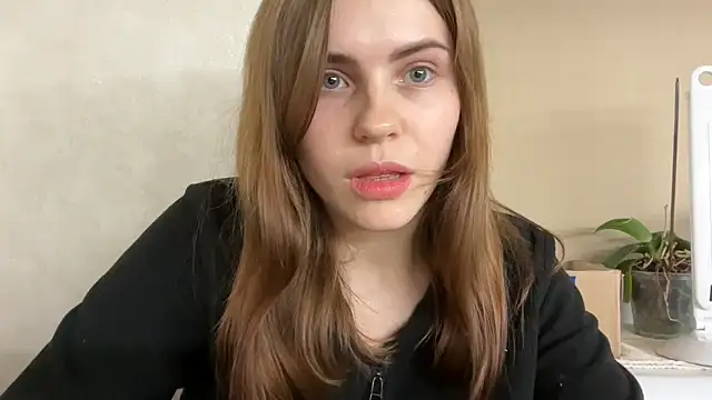 Snapshot of Delilah_Leila chatting on December 4, 2025, 10:09 pm Delilah Leila online show from December 4, 2025, 10:09 pm