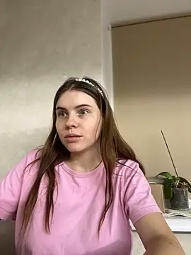 Snapshot of Delilah_Leila chatting on November 29, 2025, 9:15 pm Delilah Leila online show from November 29, 2025, 9:15 pm