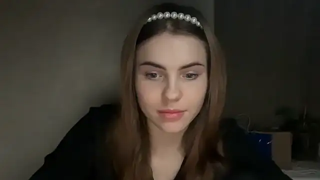 Snapshot of Delilah_Leila chatting on December 3, 2025, 9:14 pm Delilah Leila online show from December 3, 2025, 9:14 pm