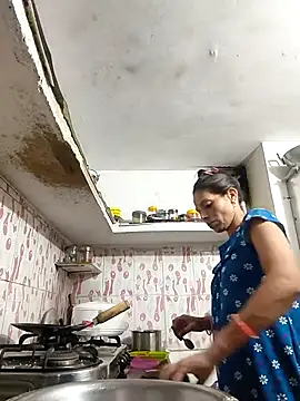 ISHANI-SINGH online show from April 2, 2026, 3:41 pm