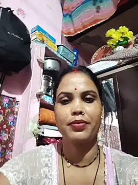 Snapshot of Cut_ragni chatting on June 15, 2026, 5:01 pm Cut ragni online show from June 15, 2026, 5:01 pm