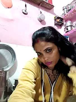 Cut ragni online show from February 24, 2026, 5:36 pm