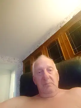 Solek56 online show from May 1, 2026, 6:46 pm