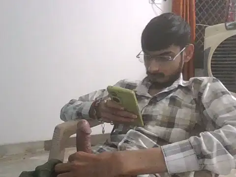 Kashiroy7315 online show from April 9, 2026, 4:35 pm