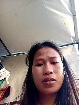 PINAYSQUIRTPUSSYHOLE online show from July 4, 2026, 11:31 pm