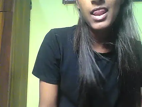 mickle james online show from September 30, 2025, 3:40 pm