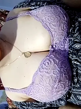 Hnonasix89 online show from February 28, 2026, 6:51 pm