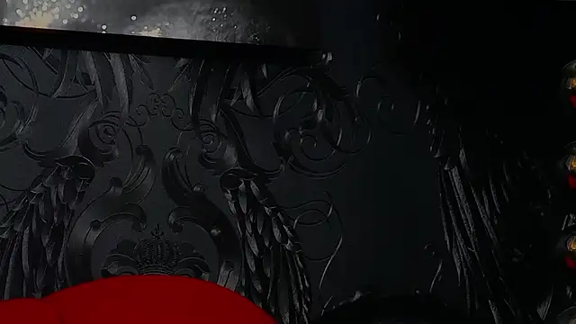 DevashaQueenX online show from April 7, 2026, 6:59 am