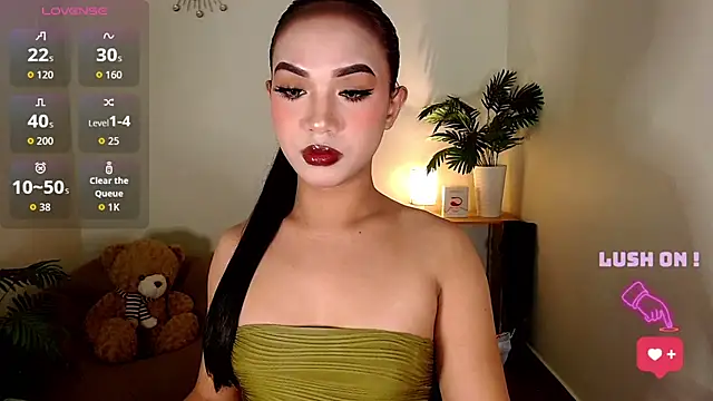 Snapshot of UrasianBIGcock696 chatting on February 19, 2026, 6:49 pm UrasianBIGcock696 online show from February 19, 2026, 6:49 pm