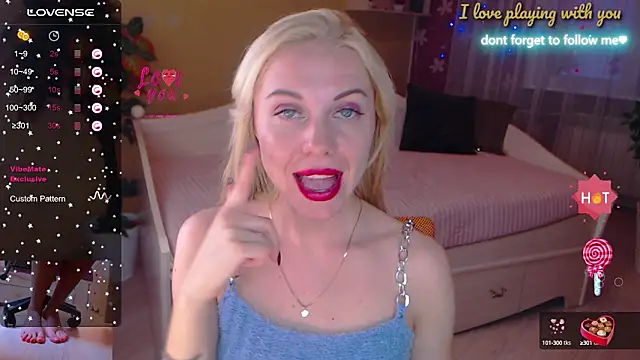 LiSinDoll online show from October 15, 2025, 1:26 am