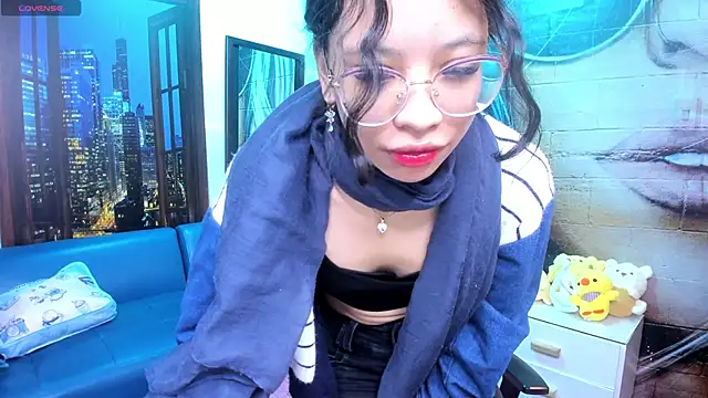 Giaa rossi online show from December 15, 2025, 2:12 pm