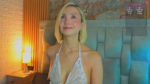 Snapshot of miaroldan chatting on July 9, 2026, 12:04 pm miaroldan online show from July 9, 2026, 12:04 pm