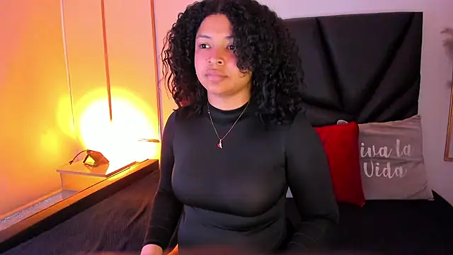 Dakota Mars online show from November 27, 2025, 9:04 pm