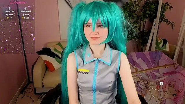 Snapshot of girl_next_doorr chatting on June 12, 2026, 1:20 pm girl next doorr online show from June 12, 2026, 1:20 pm