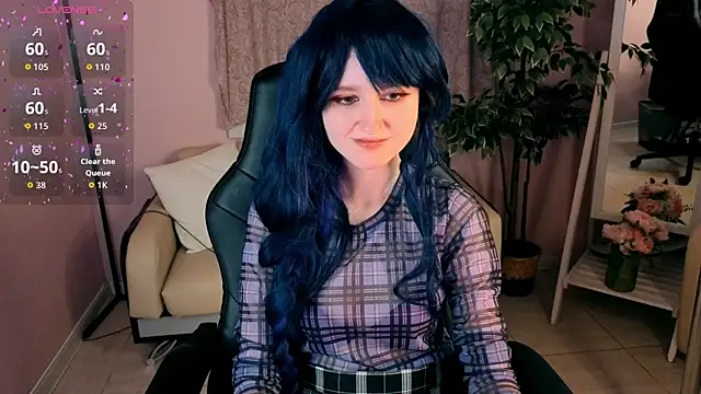 Snapshot of girl_next_doorr chatting on July 11, 2026, 1:33 pm girl next doorr online show from July 11, 2026, 1:33 pm