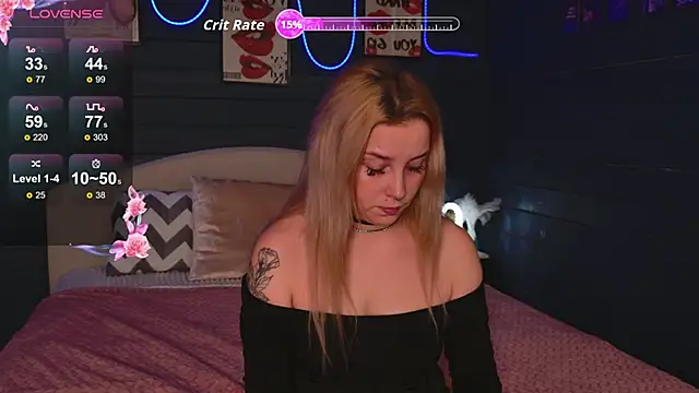 Crystal Jull online show from November 9, 2025, 4:44 pm