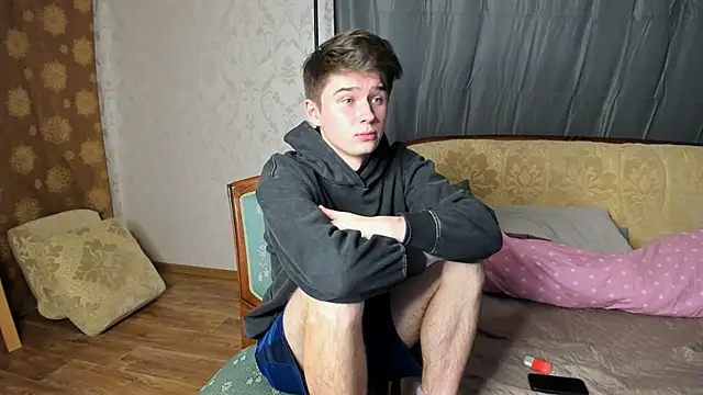 SherlockMax online show from October 15, 2025, 6:49 pm