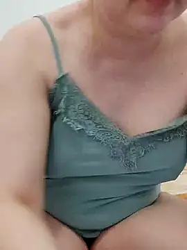 VikaKing online show from December 18, 2025, 10:46 pm