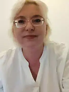 Snapshot of VikaKing chatting on September 20, 2025, 9:20 pm VikaKing online show from September 20, 2025, 9:20 pm