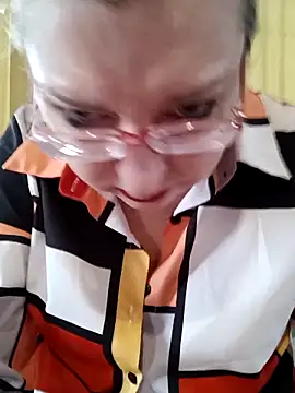 VikaKing online show from February 26, 2026, 7:41 am