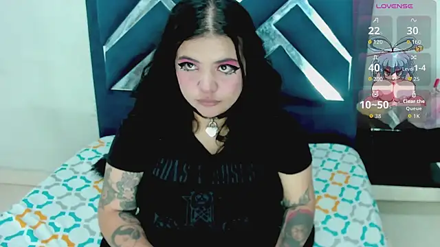 keith cute online show from December 4, 2025, 1:32 pm