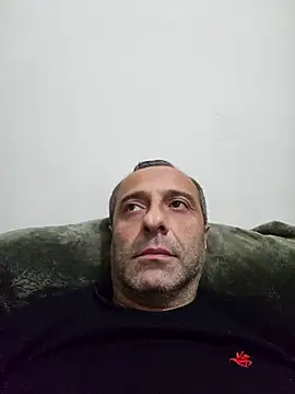 Snapshot of NY-DuDu chatting on December 5, 2025, 7:07 am NY-DuDu online show from December 5, 2025, 7:07 am