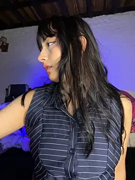 kaori 77 online show from October 7, 2025, 3:18 am