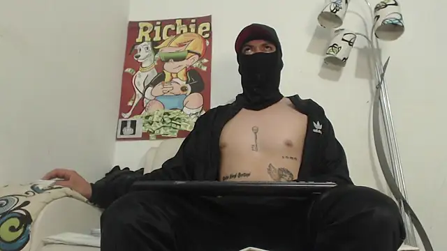 Thomasjons  online show from November 14, 2025, 6:06 am