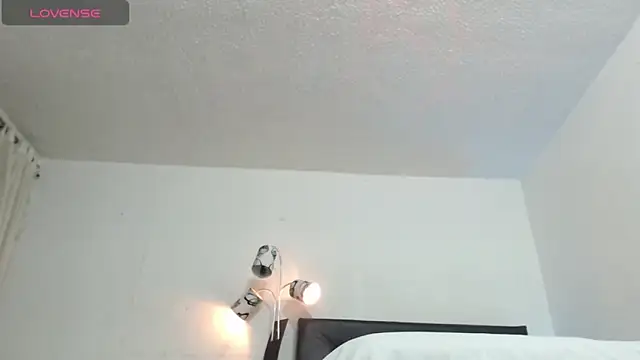 Snapshot of Thomasjons_ chatting on May 21, 2026, 3:15 am Thomasjons online show from May 21, 2026, 3:15 am