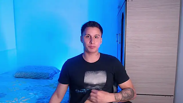 valentinosex1 online show from October 20, 2025, 11:16 pm